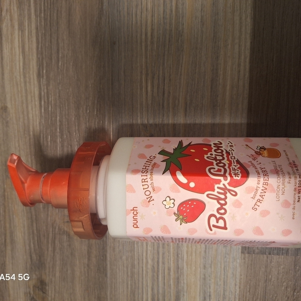 Strawberry Body Lotion with Shea Butter - Picture 2 of 6